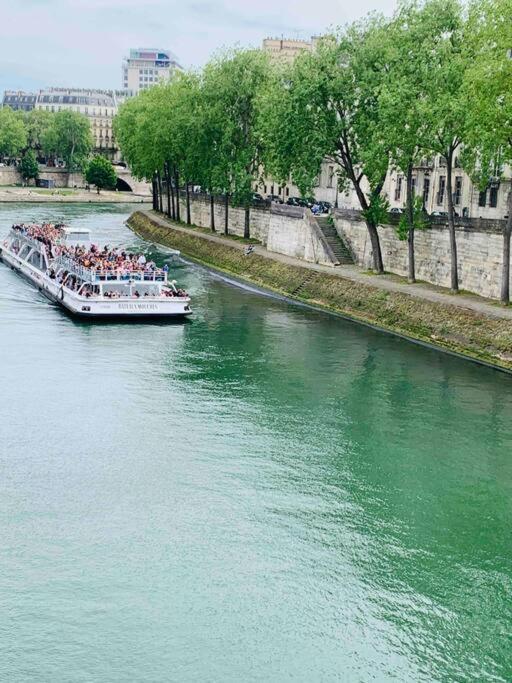 Appartement Ile Saint Louis-studio *