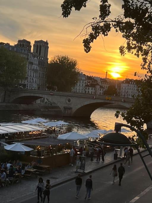 Ile Saint Louis-studio Appartement Parijs